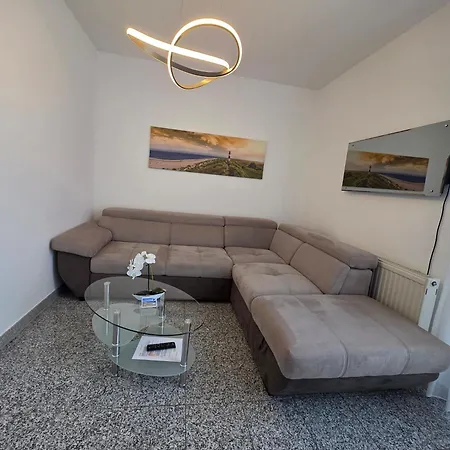 Apartment A Cappella *
